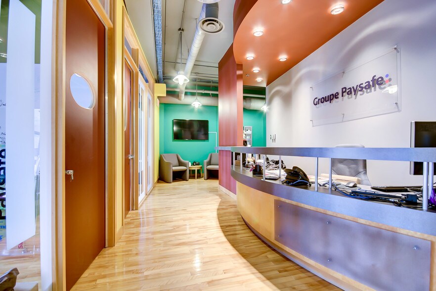 More Photos Of 75 Prom Du Portage, Gatineau Storefront Retail Office For Sale