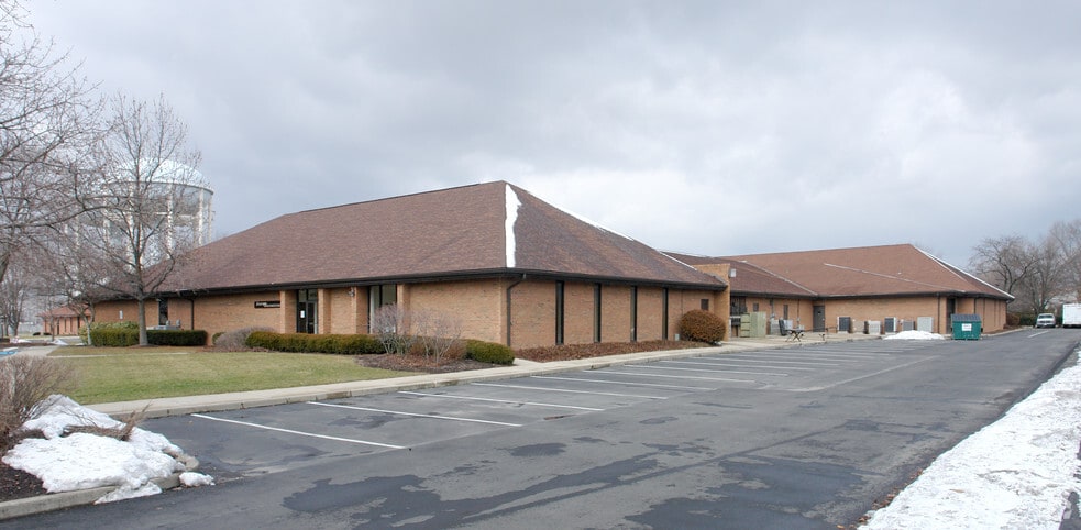 More Photos Of 4666-4678 Larwell Dr, Columbus Office For Lease