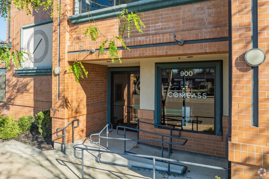 More Photos Of 900 Main St, Pleasanton Office For Lease