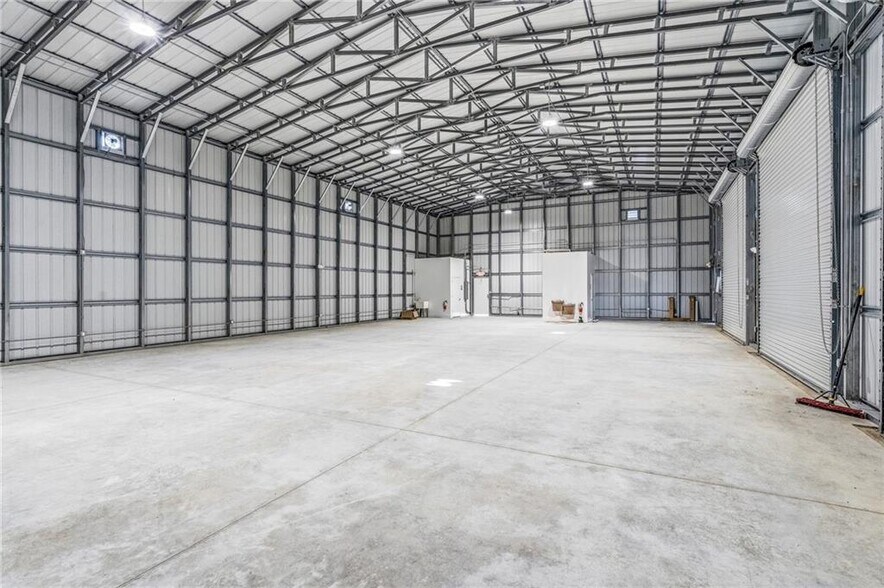 More Photos Of 916 19th Avenue ave, Vero Beach Industrial For Sale
