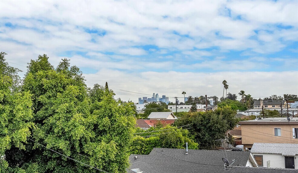 More Photos Of 4701 Saturn St, Los Angeles Multifamily For Sale