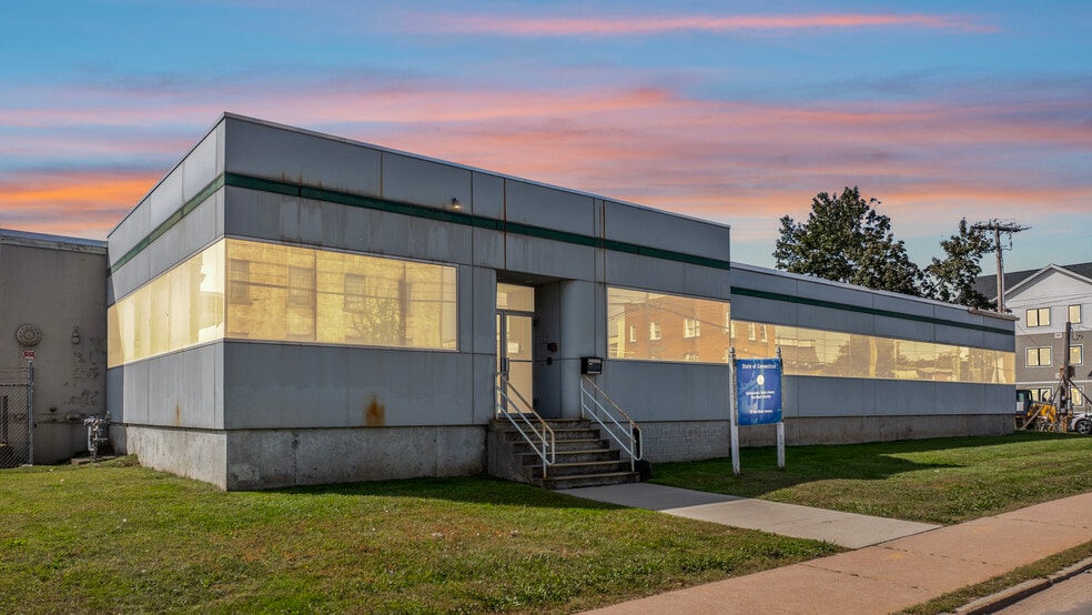 Primary Photo Of 75 Van Block Ave, Hartford Light Manufacturing For Sale