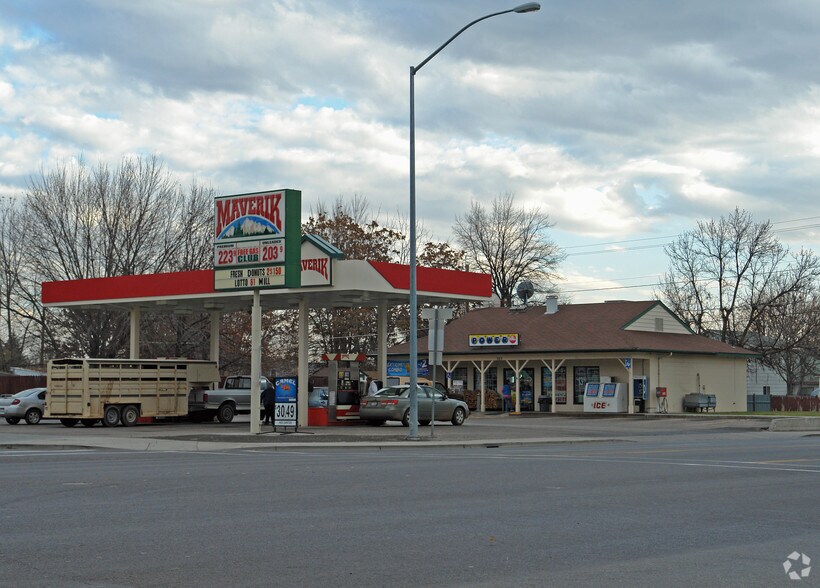 More Photos Of 703 E Main St, Weiser Convenience Store For Sale