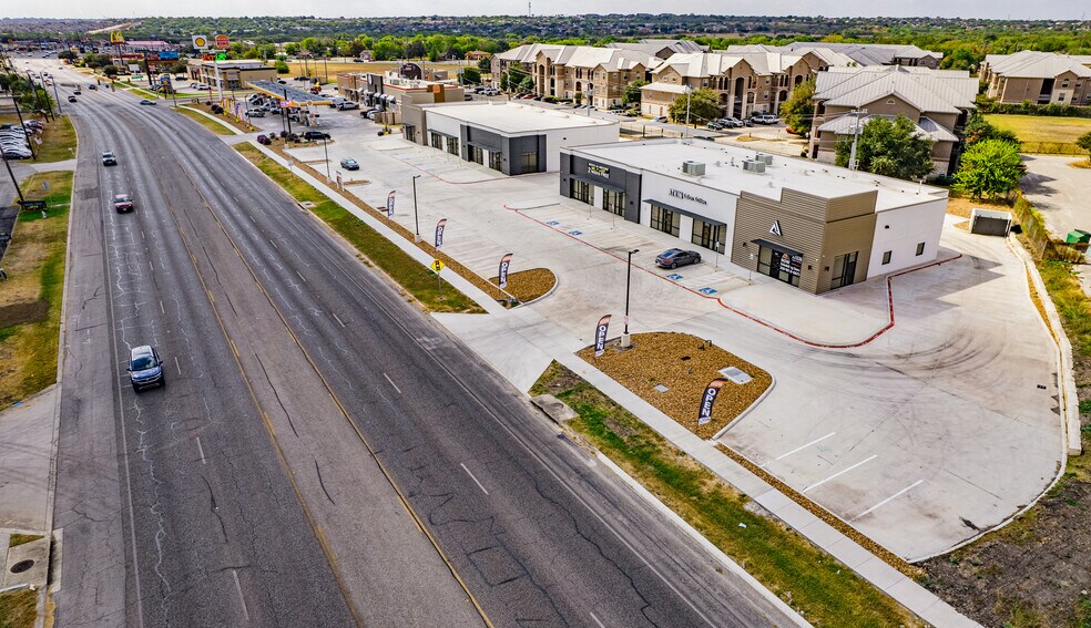 More Photos Of 9179 FM 78, Converse Storefront For Lease