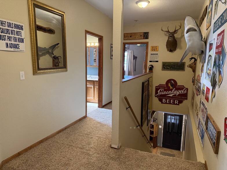 More Photos Of 204 S Mill St, Albany Apartments For Sale