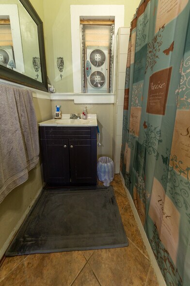 More Photos Of 904 Piikoi St, Honolulu Apartments For Sale