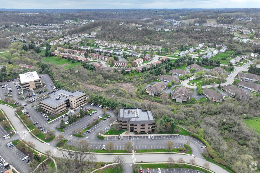 More Photos Of 200 Northpointe Cir, Seven Fields Office Residential For Lease