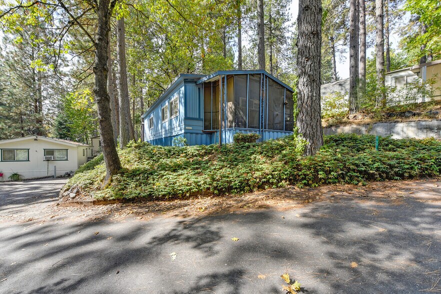 Primary Photo Of 15329 Little Valley Rd, Grass Valley Manufactured Housing Mobile Home Park For Sale