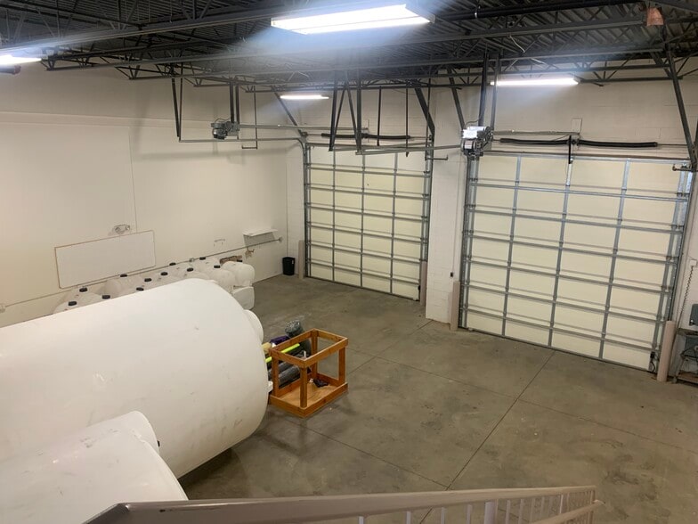 More Photos Of 3752 Imperial St, Frederick Light Manufacturing For Sale