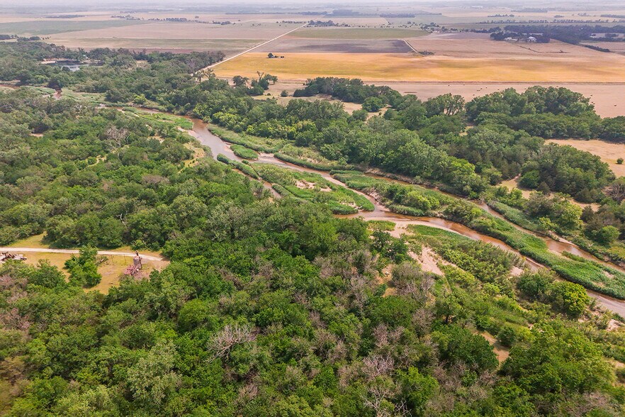 More Photos Of 9111 Long View Road, Burrton Land For Sale