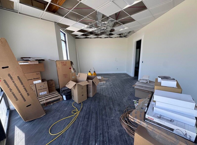 More Photos Of 2181 New Holt Rd, Paducah Office For Sale