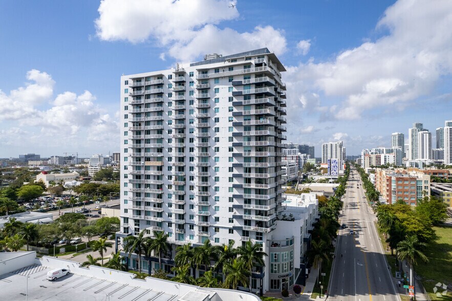 More Photos Of 275 NE 18th St, Miami Apartments For Lease