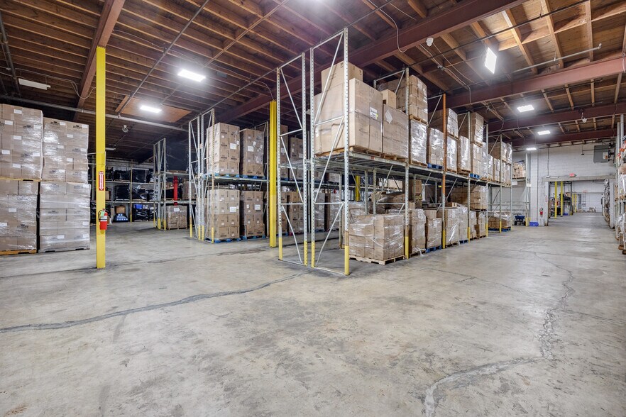 More Photos Of 301 N 4th St, Vineland Warehouse For Lease