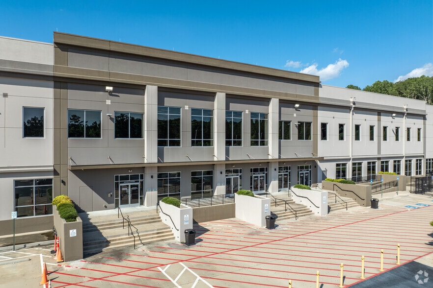 More Photos Of 4505 Derrick Industrial Pky, Atlanta Distribution For Lease