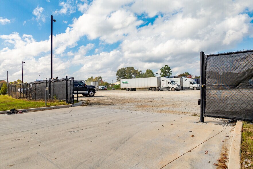 More Photos Of 2269 Randall Rd, Stonecrest Land For Lease