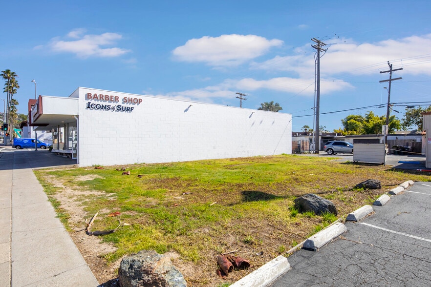 More Photos Of 724 N El Camino Real, San Clemente Freestanding For Sale
