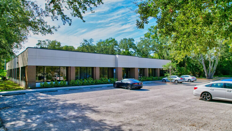 Primary Photo Of 5620 W Sligh Ave, Tampa Loft Creative Space For Sale