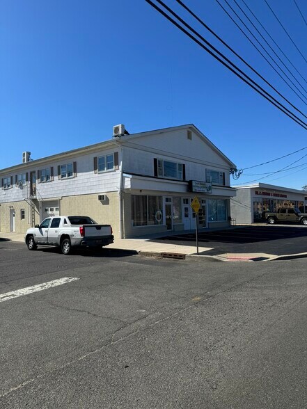 Primary Photo Of 606 Ocean Rd, Point Pleasant Light Distribution For Lease