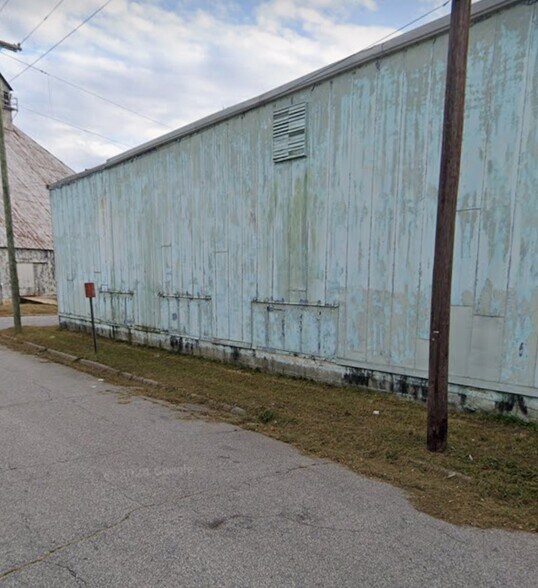 More Photos Of 801 Gold street St, Rocky Mount Industrial For Sale