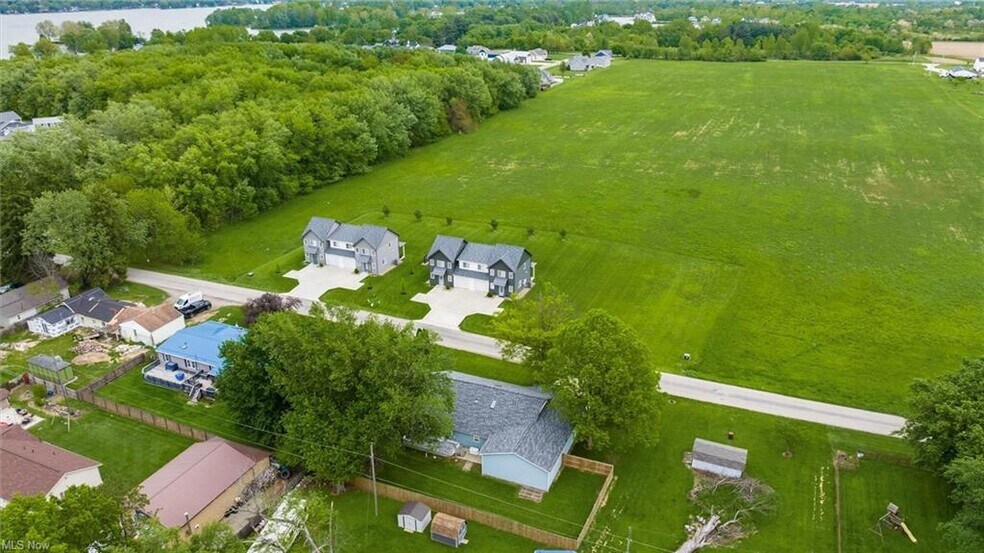 More Photos Of 13680 Rosewood Dr NE, Thornville Apartments For Sale