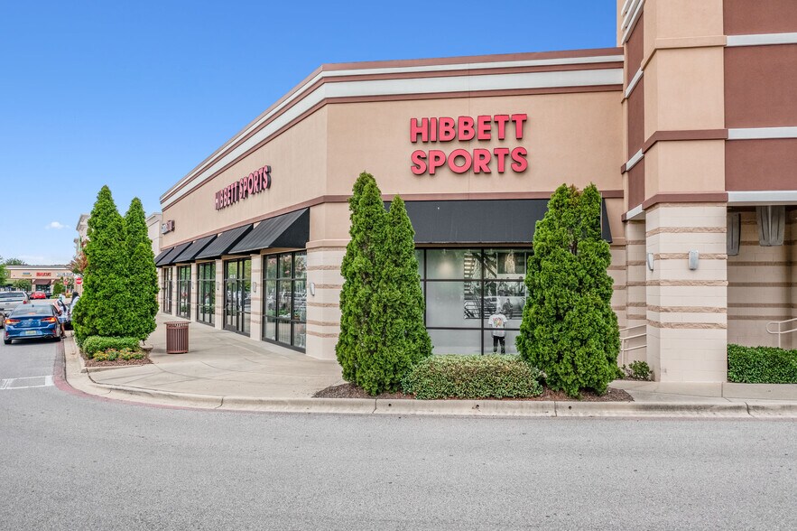 More Photos Of Eastern Valley Rd & I-459, McCalla Unknown For Lease