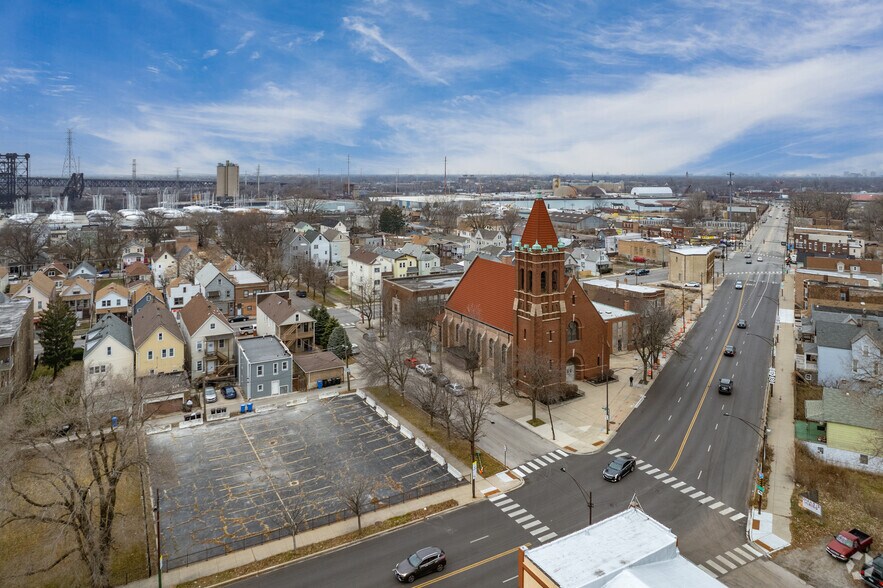 More Photos Of 9546 S Ewing Ave, Chicago Religious Facility For Sale