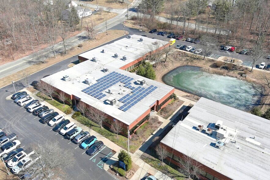 More Photos Of 200 Mineral Springs Rd, Rockaway Medical For Lease