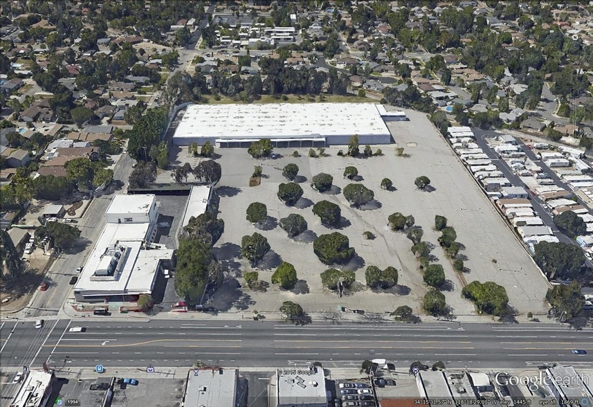 Primary Photo Of 8040 Foothill Blvd, Sunland Freestanding For Lease