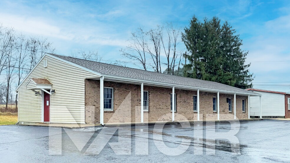 Primary Photo Of 882 Us-522 Hwy, Selinsgrove Office For Sale