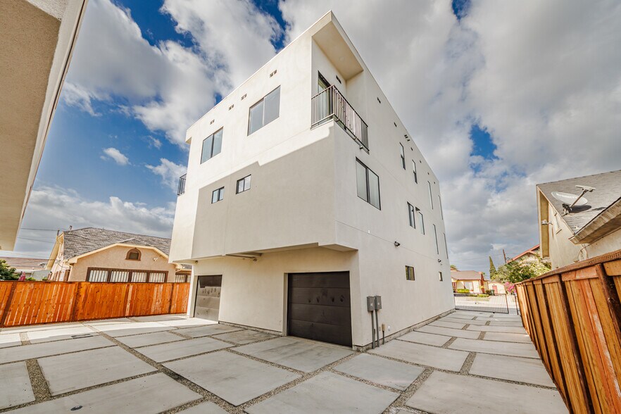 More Photos Of 4514 Lomita St, Los Angeles Multifamily For Sale