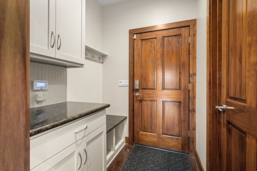 More Photos Of 145 State Loop 92, La Grange Specialty For Sale