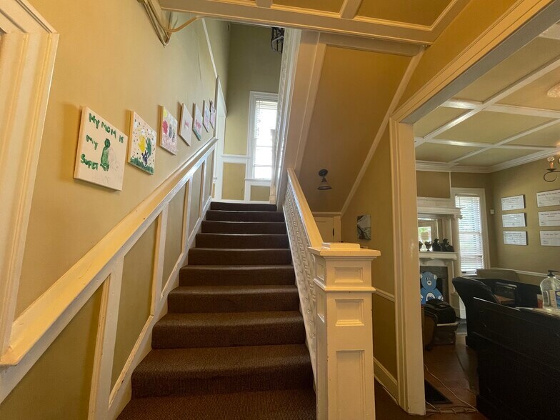 More Photos Of 2300 10th Ct, Birmingham Office Residential For Sale