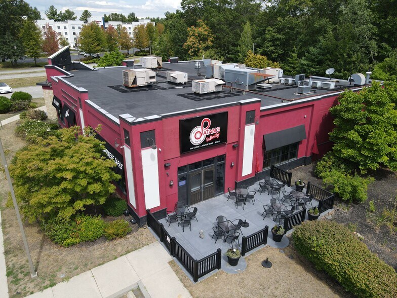 More Photos Of 15 Middlesex Tpke, Billerica Restaurant For Lease