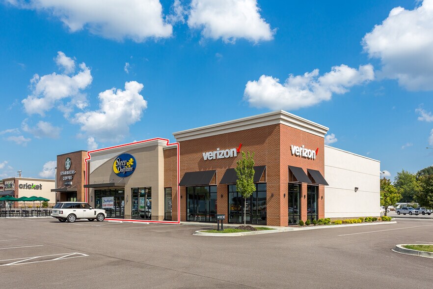 More Photos Of 2600 US Hwy 41, Henderson General Retail For Lease