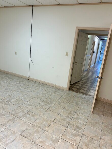 More Photos Of 1619 Hampton Ave NW, Aiken Office For Lease