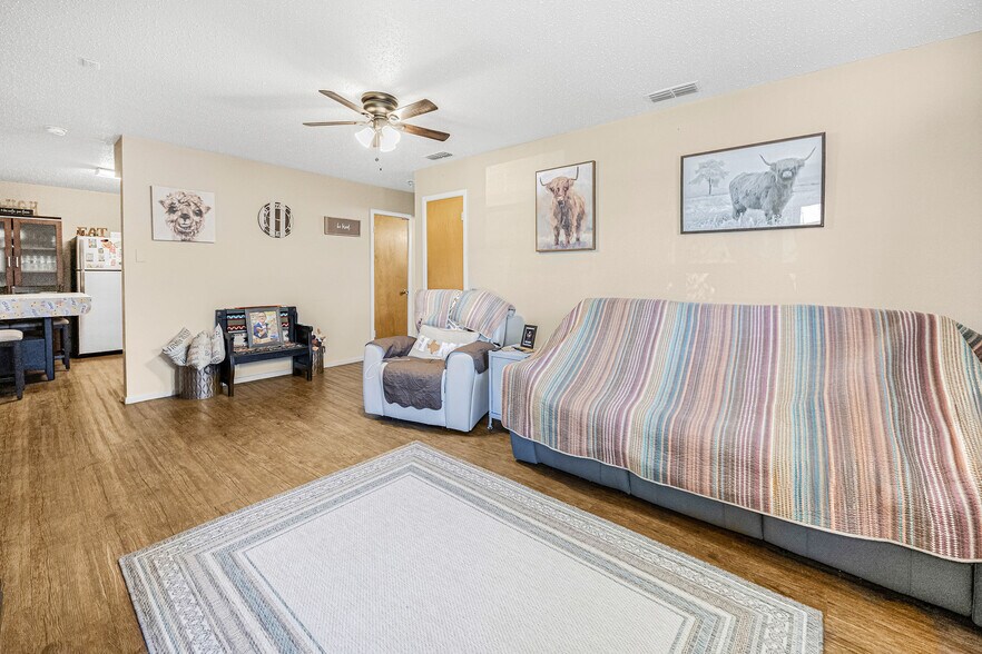 More Photos Of 501-524 Plaza Dr, Slaton Apartments For Sale