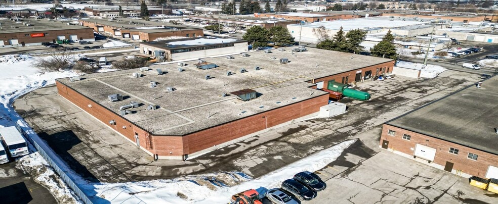 More Photos Of 75 Denison St, Markham Service For Lease