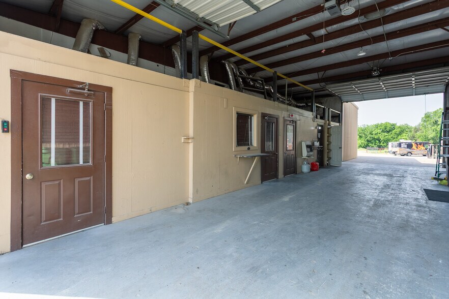 More Photos Of 125 W Highway 171, Godley Freestanding For Sale