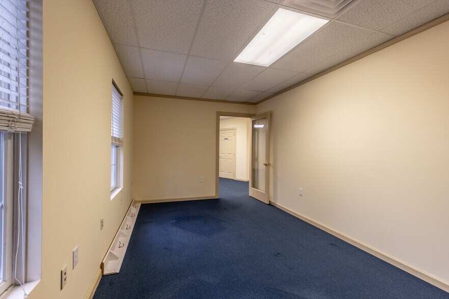 More Photos Of 337 E Jimmie Leeds Rd, Galloway Office For Sale