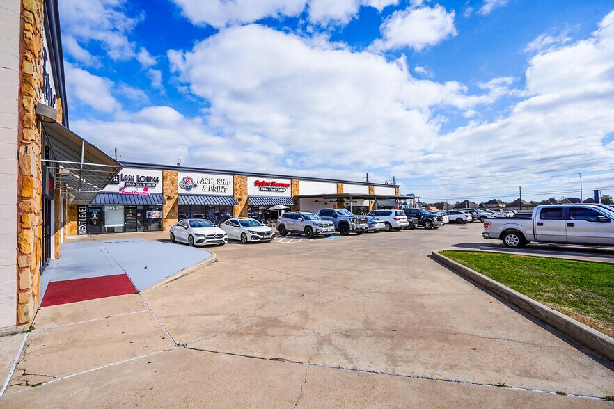 More Photos Of 26440 FM 1093, Richmond Storefront For Sale