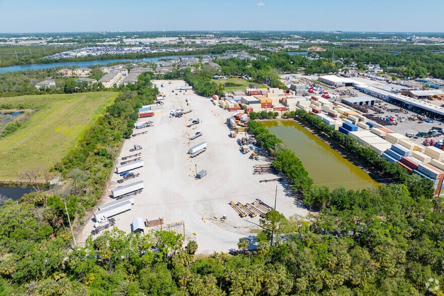 More Photos Of 4810 S 12th Ave, Tampa Land For Lease