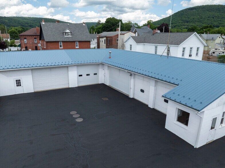Primary Photo Of 25 E Pulteney St, Corning Office For Sale