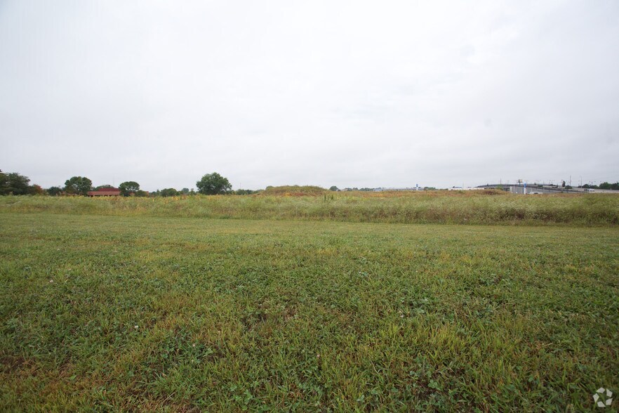 Primary Photo Of 127th St & Mur-Len Rd, Olathe Land For Sale