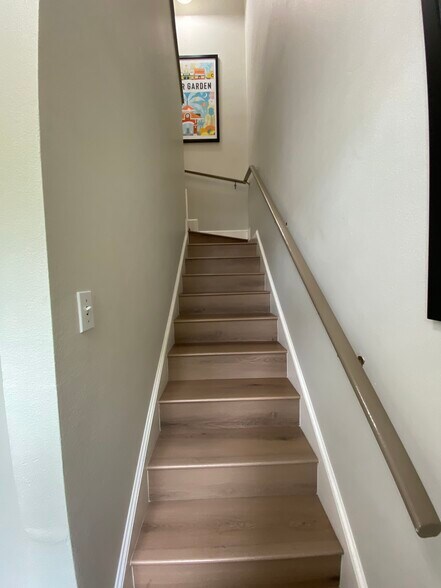 More Photos Of 140 S Main St, Winter Garden Office For Lease