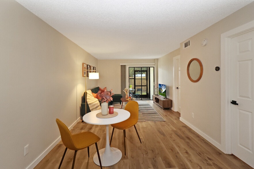 More Photos Of 7786 62nd St N, Pinellas Park Apartments For Sale