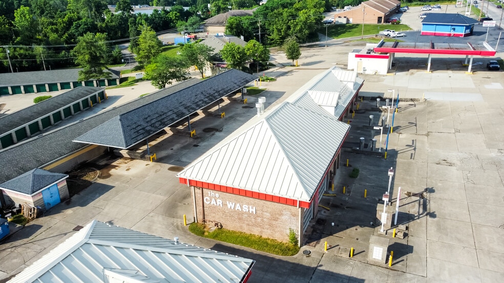 More Photos Of 1049 Main St, Milford Carwash For Sale