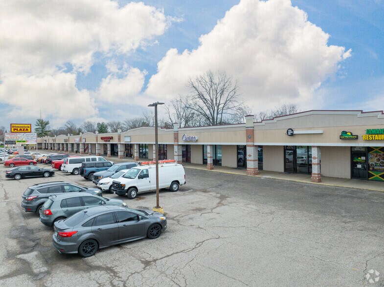 More Photos Of 9536 Cincinnati Columbus Rd, West Chester General Retail For Sale