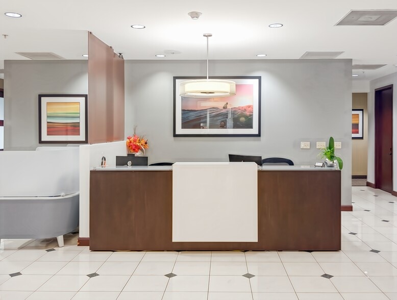 More Photos Of 11555 Heron Bay Blvd, Coral Springs Coworking Space