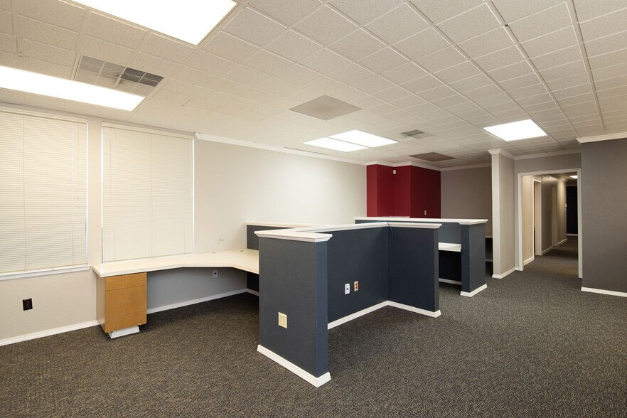 More Photos Of 1207 13th St, Modesto Office For Lease
