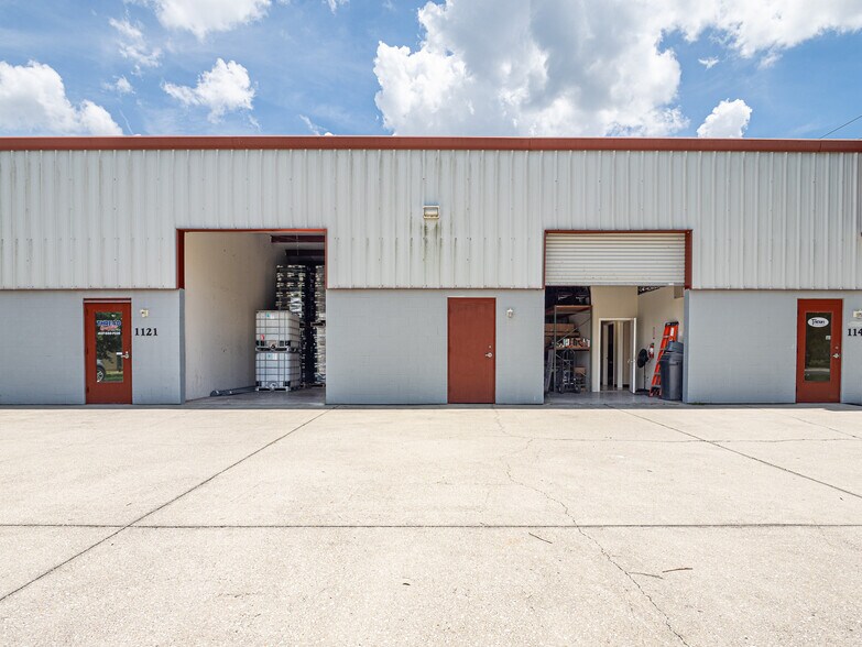 More Photos Of 1101-1141 Central Park Dr, Sanford Industrial For Sale
